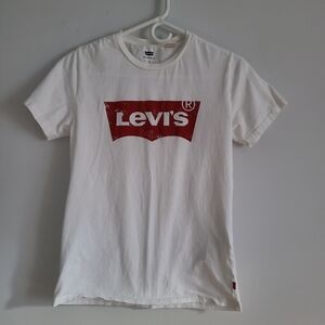 Levi's White T-Shirt for Women